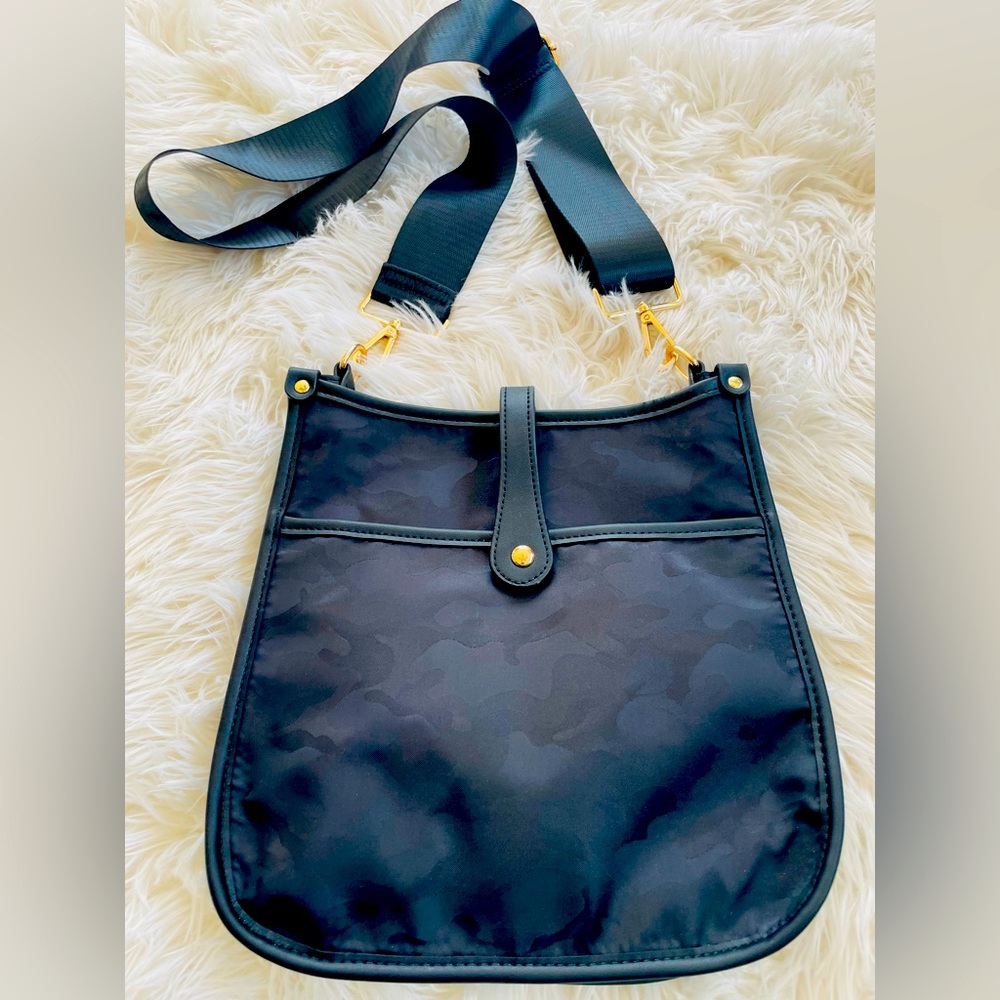 BNWOT Black Camo Nylon Crossbody Purse
